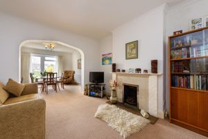 Lounge- click for photo gallery